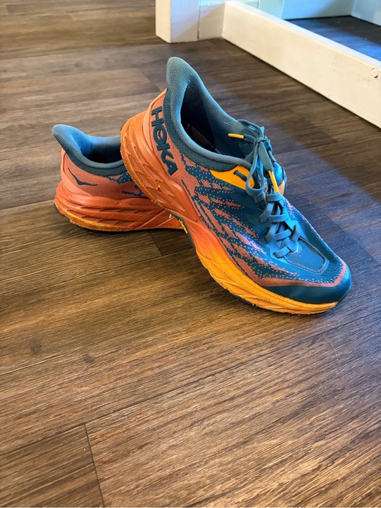 Hoka One One Shoes - Hoka One One W Speedgoat 5 Blue Coral Camellia Activewear Running Shoes 7.5B